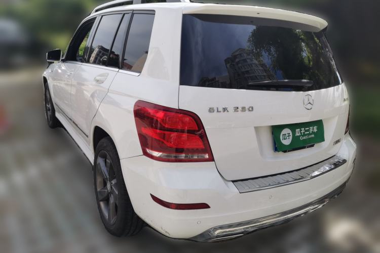 Used Mercedes-Benz GLK-Class 2015 GLK 260 4MATIC Fashion Edition Ultimate Version Rear Left 45 Deg