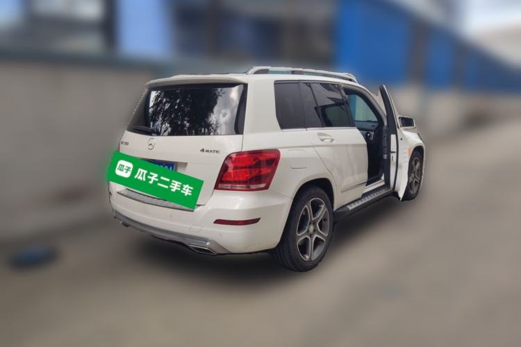 Used Mercedes-Benz GLK-Class 2015 GLK 300 4MATIC Fashion Edition Ultimate Version Rear Right 45 Deg