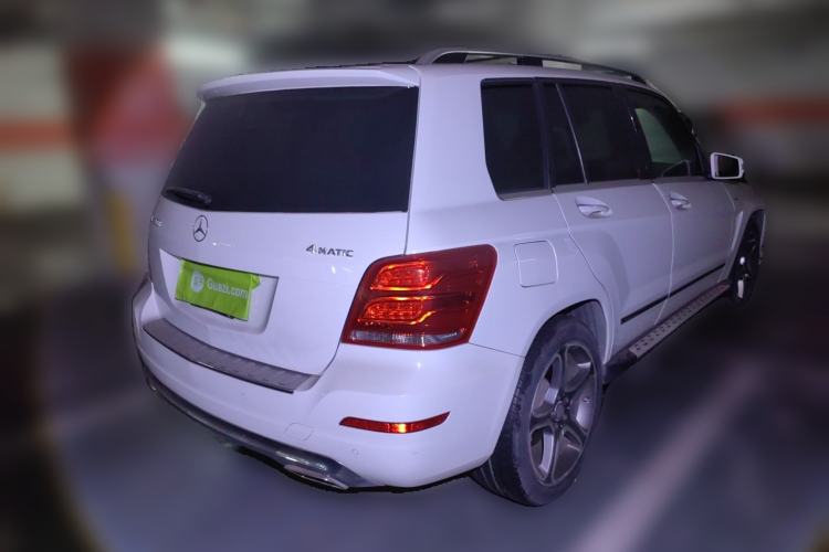Used Mercedes-Benz GLK-Class 2015 GLK 300 4MATIC Fashion Edition Ultimate Version Rear Right 45 Deg