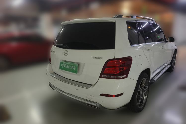 Used Mercedes-Benz GLK-Class 2015 GLK 300 4MATIC Fashion Edition Ultimate Version Rear Right 45 Deg