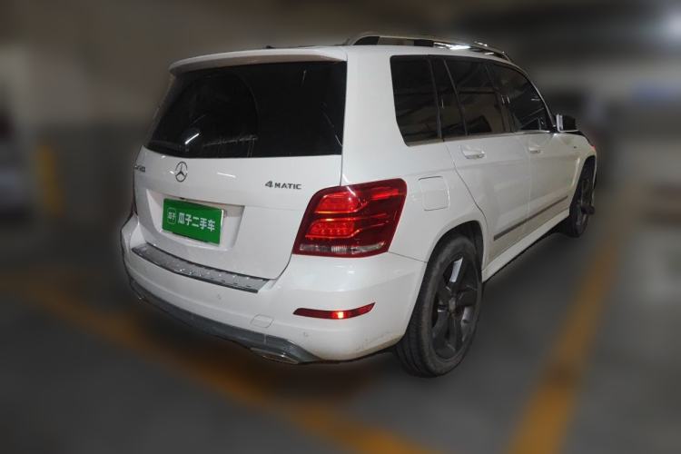 Used Mercedes-Benz GLK-Class 2015 GLK 260 4MATIC Fashion Edition Ultimate Version Rear Right 45 Deg