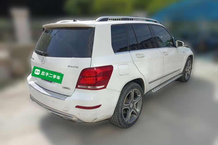 Used Mercedes-Benz GLK-Class 2015 GLK 300 4MATIC Fashion Edition Ultimate Version Rear Right 45 Deg