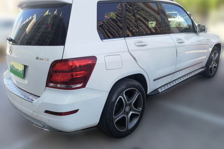 Used Mercedes-Benz GLK-Class 2015 GLK 300 4MATIC Fashion Edition Ultimate Version Rear Right 45 Deg