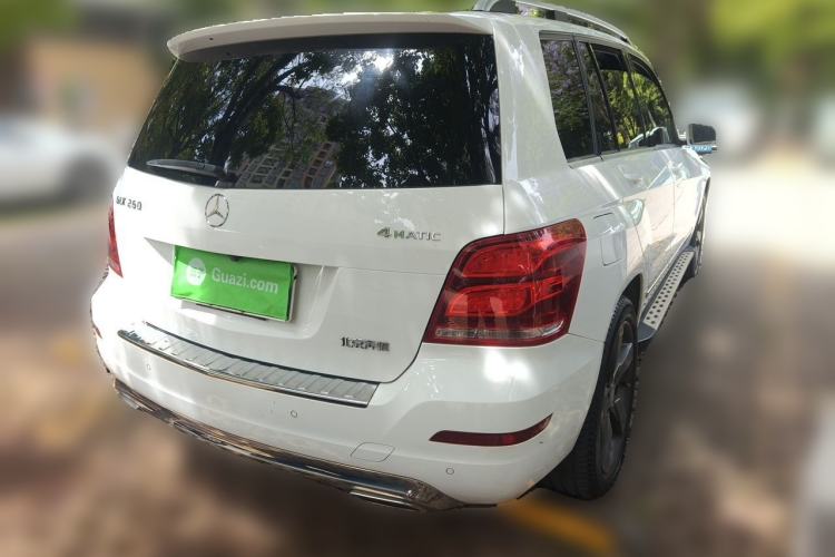 Used Mercedes-Benz GLK-Class 2015 GLK 260 4MATIC Fashion Edition Ultimate Version Rear Right 45 Deg