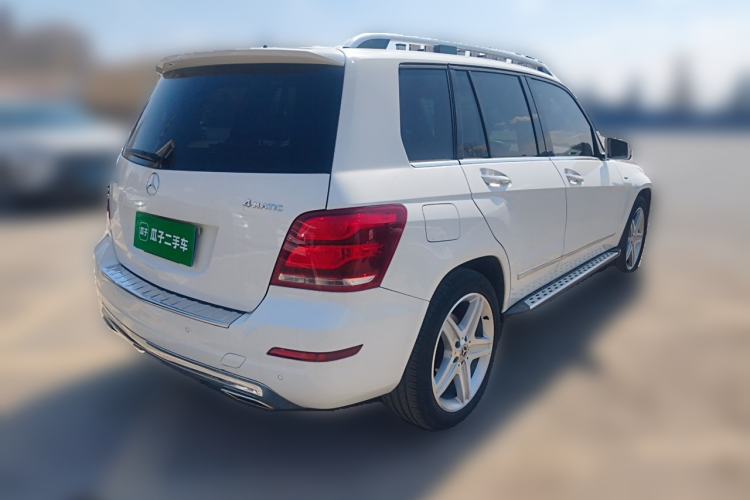 Used Mercedes-Benz GLK-Class 2015 GLK 300 4MATIC Luxury Ultimate Edition Rear Right 45 Deg