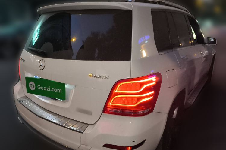 Used Mercedes-Benz GLK-Class 2015 GLK 260 4MATIC Fashion Edition Ultimate Version Rear Right 45 Deg