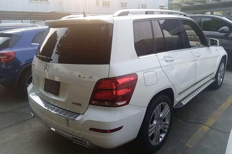 Used Mercedes-Benz GLK-Class 2015 GLK 260 4MATIC Dynamic Edition Ultimate Version Rear Right 45 Deg