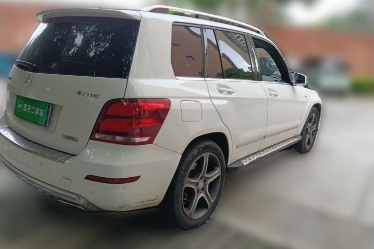 Used Mercedes-Benz GLK-Class 2015 GLK 300 4MATIC Fashion Edition Ultimate Version Rear Right 45 Deg
