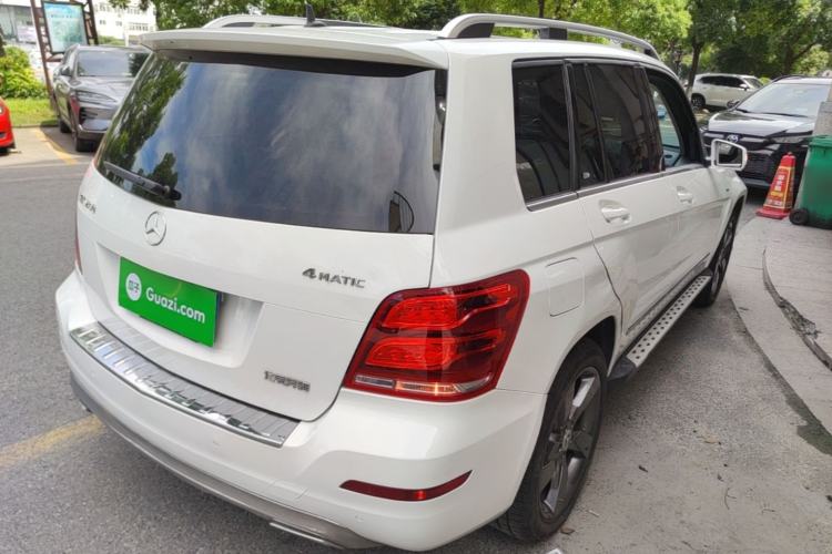 Used Mercedes-Benz GLK-Class 2015 GLK 260 4MATIC Fashion Edition Ultimate Version Rear Right 45 Deg