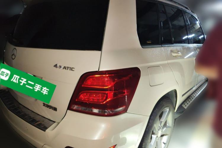 Used Mercedes-Benz GLK-Class 2015 GLK 260 4MATIC Fashion Edition Ultimate Version Rear Right 45 Deg