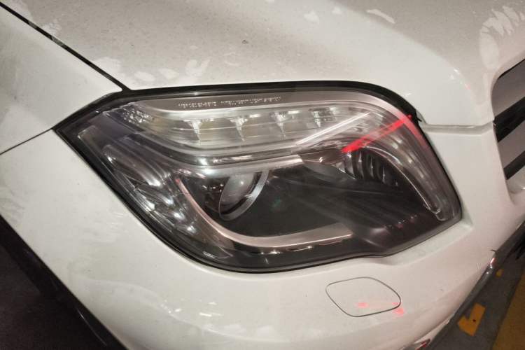 Used Mercedes-Benz GLK-Class 2015 GLK 260 4MATIC Fashion Edition Ultimate Version Right Front Headlight