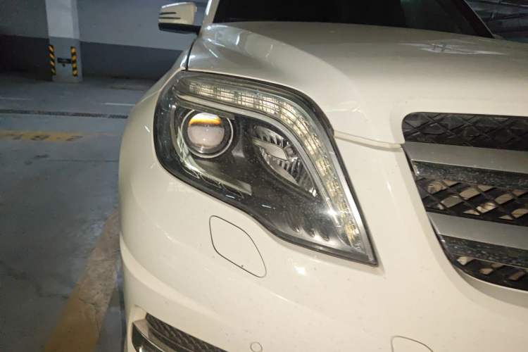 Used Mercedes-Benz GLK-Class 2015 GLK 260 4MATIC Fashion Edition Ultimate Version Right Front Headlight