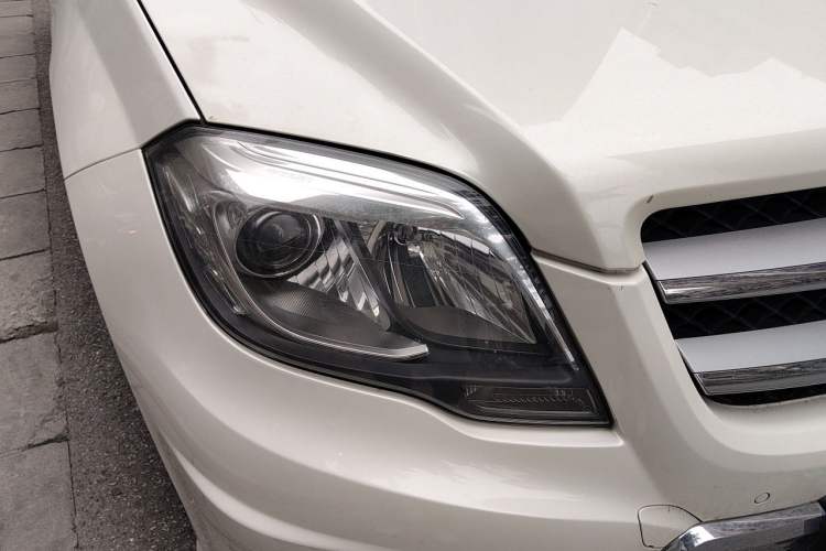 Used Mercedes-Benz GLK-Class 2015 GLK 260 4MATIC Dynamic Edition Ultimate Version Right Front Headlight