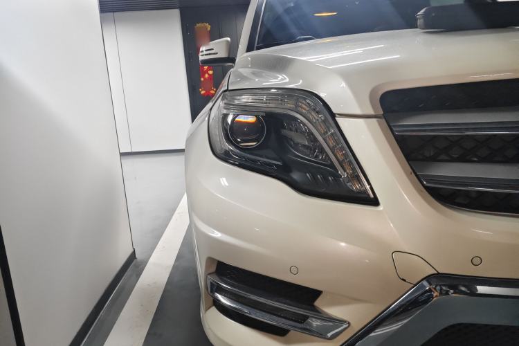 Used Mercedes-Benz GLK-Class 2015 GLK 260 4MATIC Dynamic Edition Ultimate Version Right Front Headlight