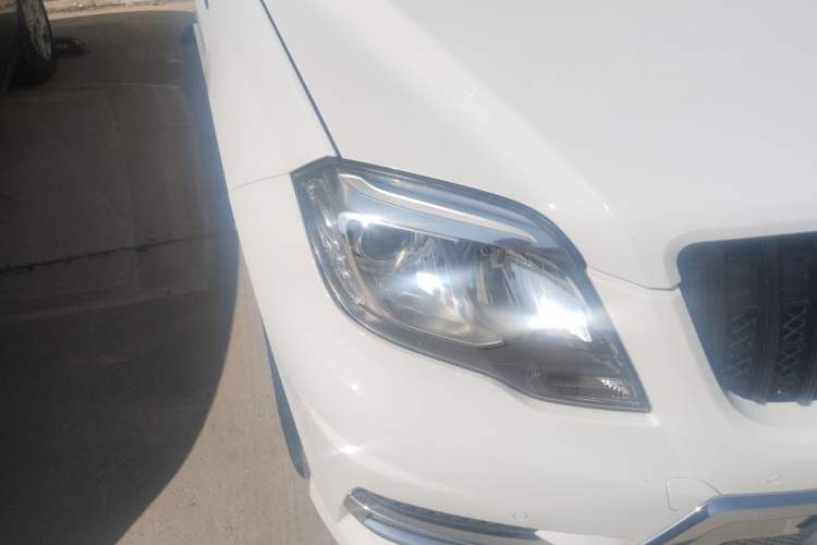 Used Mercedes-Benz GLK-Class 2015 GLK 260 4MATIC Dynamic Edition Ultimate Version Right Front Headlight