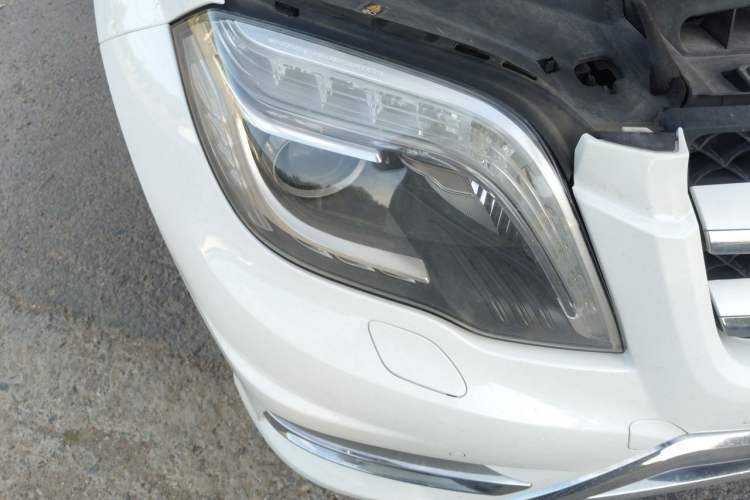 Used Mercedes-Benz GLK-Class 2015 GLK 300 4MATIC Fashion Edition Ultimate Version Right Front Headlight