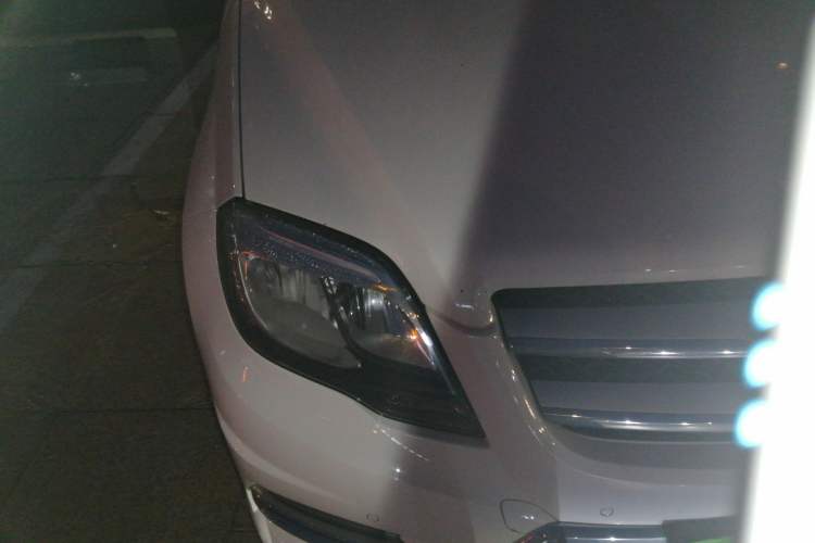 Used Mercedes-Benz GLK-Class 2015 GLK 260 4MATIC Dynamic Edition Ultimate Version Right Front Headlight