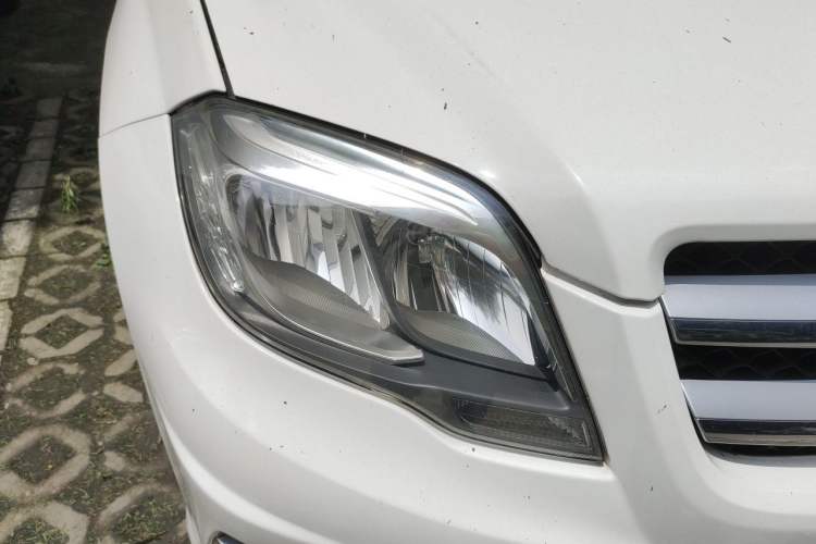 Used Mercedes-Benz GLK-Class 2015 GLK 260 4MATIC Dynamic Edition Ultimate Version Right Front Headlight