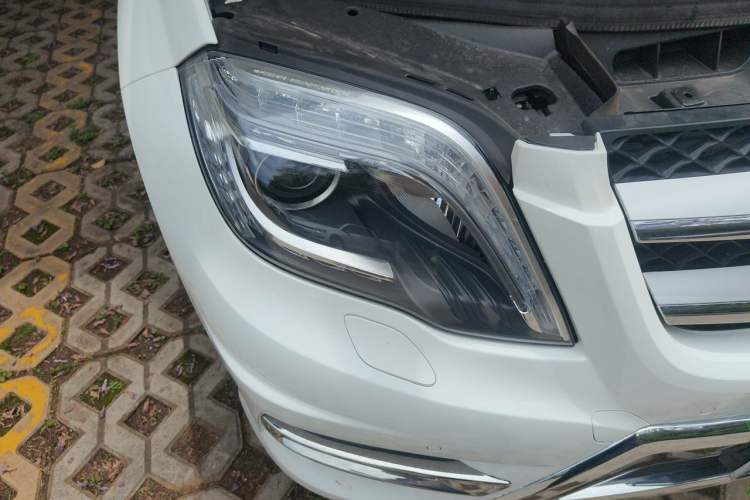 Used Mercedes-Benz GLK-Class 2015 GLK 260 4MATIC Fashion Edition Ultimate Version Right Front Headlight