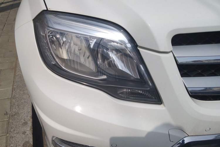 Used Mercedes-Benz GLK-Class 2015 GLK 260 4MATIC Dynamic Edition Ultimate Version Right Front Headlight