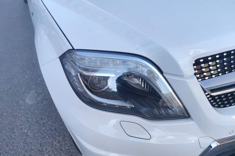 Used Mercedes-Benz GLK-Class 2015 GLK 260 4MATIC Fashion Edition Ultimate Version Right Front Headlight