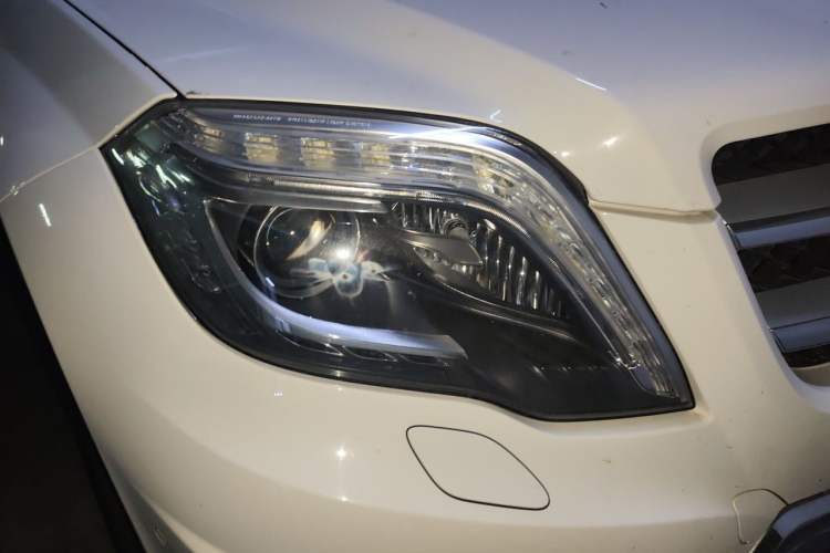 Used Mercedes-Benz GLK-Class 2015 GLK 260 4MATIC Fashion Edition Ultimate Version Right Front Headlight