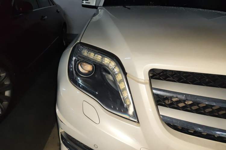 Used Mercedes-Benz GLK-Class 2015 GLK 260 4MATIC Fashion Edition Ultimate Version Right Front Headlight