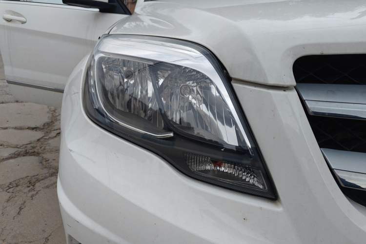 Used Mercedes-Benz GLK-Class 2015 GLK 260 4MATIC Dynamic Edition Ultimate Version Right Front Headlight