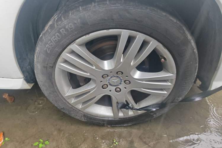 Used Mercedes-Benz GLK-Class 2015 GLK 260 4MATIC Dynamic Edition Ultimate Version Right Front Wheel Hub