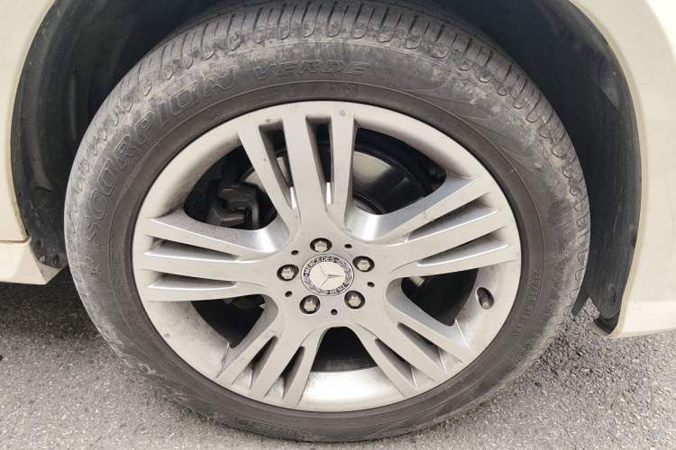 Used Mercedes-Benz GLK-Class 2015 GLK 260 4MATIC Dynamic Edition Ultimate Version Right Front Wheel Hub