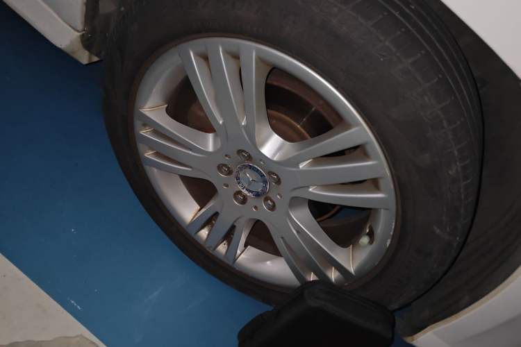 Used Mercedes-Benz GLK-Class 2015 GLK 260 4MATIC Dynamic Edition Ultimate Version Right Front Wheel Hub