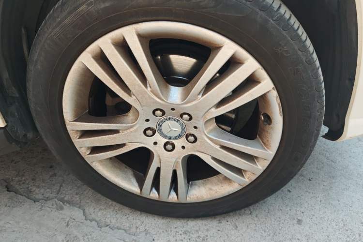Used Mercedes-Benz GLK-Class 2015 GLK 260 4MATIC Dynamic Edition Ultimate Version Right Front Wheel Hub