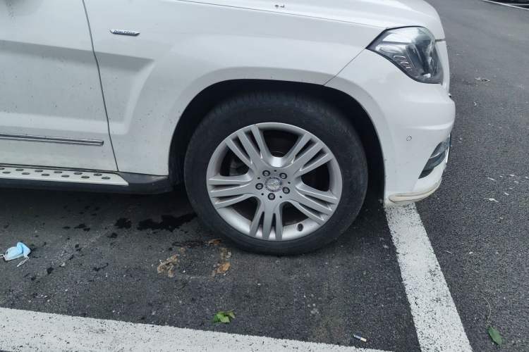 Used Mercedes-Benz GLK-Class 2015 GLK 260 4MATIC Dynamic Edition Ultimate Version Right Front Wheel Hub