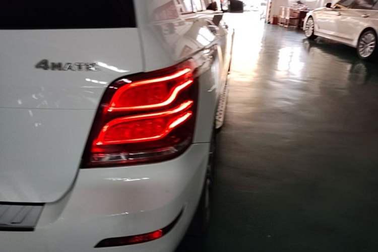 Used Mercedes-Benz GLK-Class 2015 GLK 300 4MATIC Fashion Edition Ultimate Version Right Rear Taillight