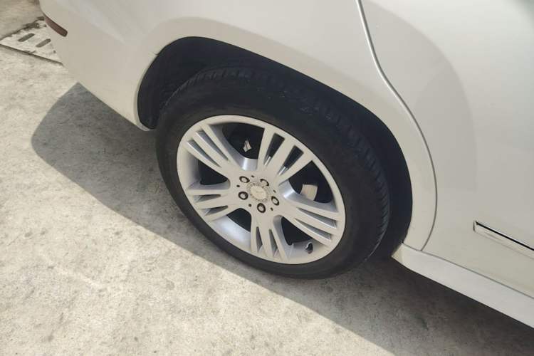 Used Mercedes-Benz GLK-Class 2015 GLK 260 4MATIC Dynamic Edition Ultimate Version Right Rear Wheel Hub