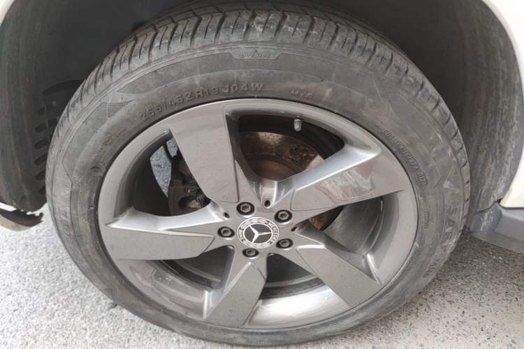Used Mercedes-Benz GLK-Class 2015 GLK 260 4MATIC Fashion Edition Ultimate Version Right Rear Wheel Hub