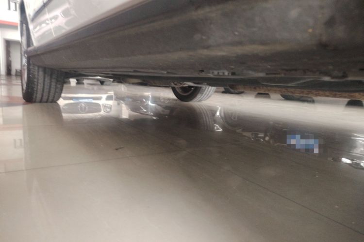 Used Mercedes-Benz GLK-Class 2015 GLK 260 4MATIC Dynamic Edition Ultimate Version Right Side Sill