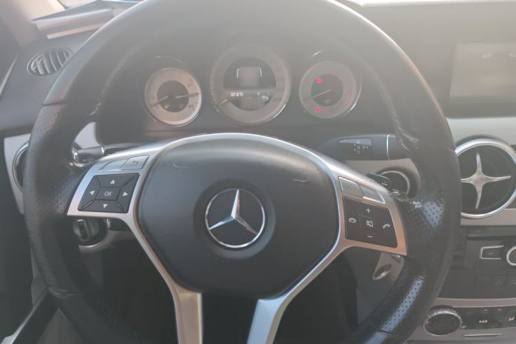 Used Mercedes-Benz GLK-Class 2015 GLK 260 4MATIC Dynamic Edition Ultimate Version Steering Wheel