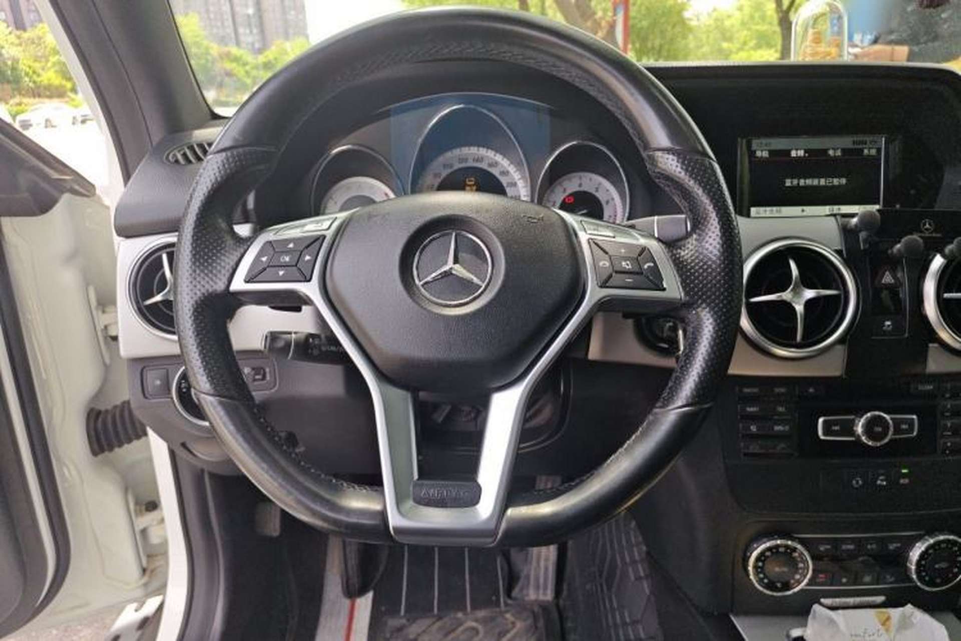 Used Mercedes-Benz GLK-Class 2015 GLK 260 4MATIC Dynamic Edition Ultimate Version Steering Wheel