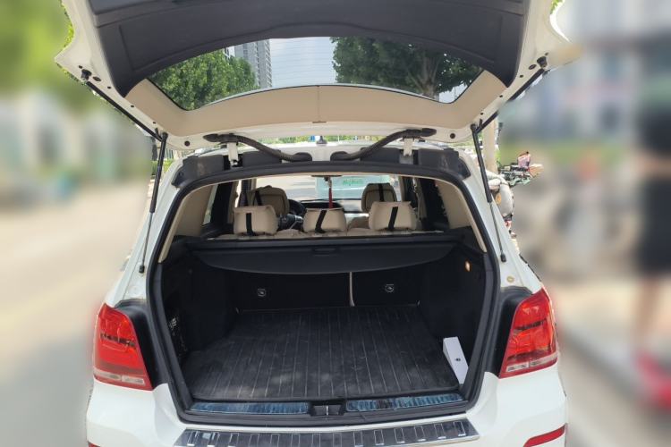 Used Mercedes-Benz GLK-Class 2015 GLK 260 4MATIC Dynamic Edition Ultimate Version Trunk