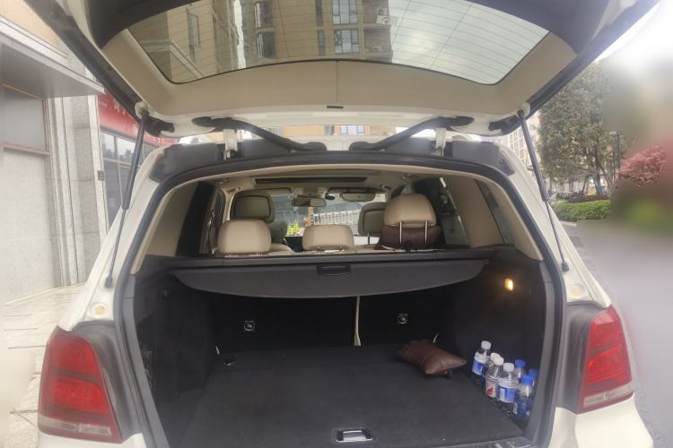 Used Mercedes-Benz GLK-Class 2015 GLK 300 4MATIC Fashion Edition Ultimate Version Trunk