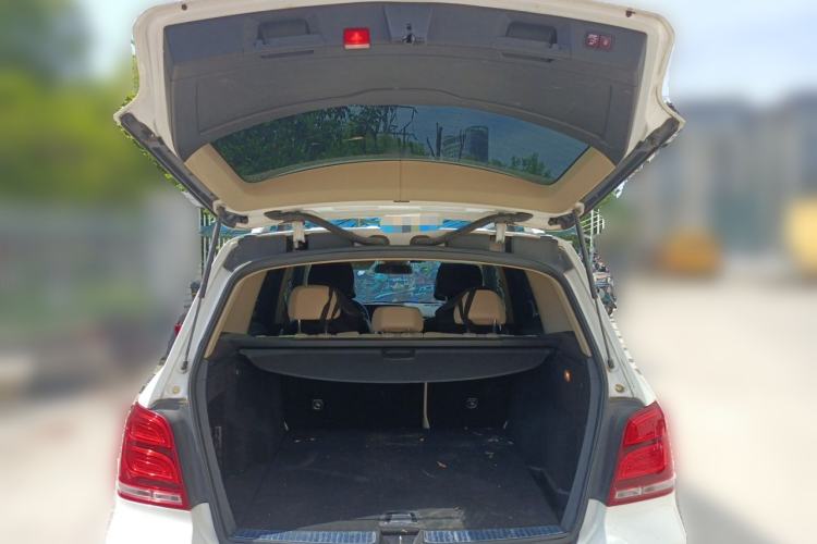 Used Mercedes-Benz GLK-Class 2015 GLK 300 4MATIC Fashion Edition Ultimate Version Trunk