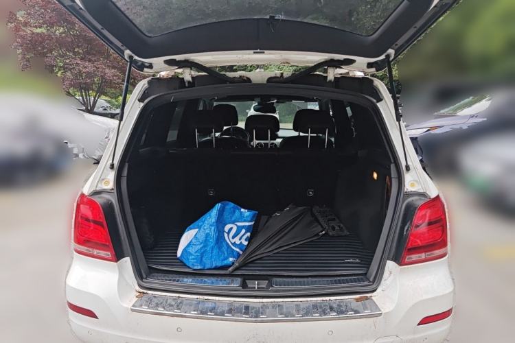 Used Mercedes-Benz GLK-Class 2015 GLK 300 4MATIC Fashion Edition Ultimate Version Trunk