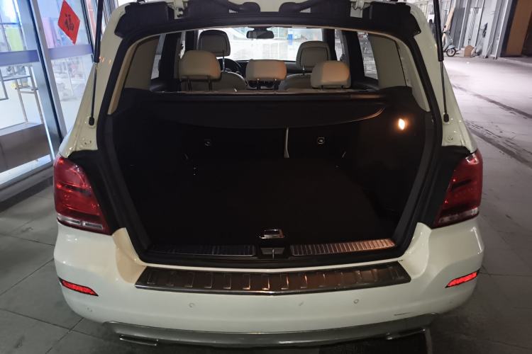Used Mercedes-Benz GLK-Class 2015 GLK 260 4MATIC Dynamic Edition Ultimate Version Trunk