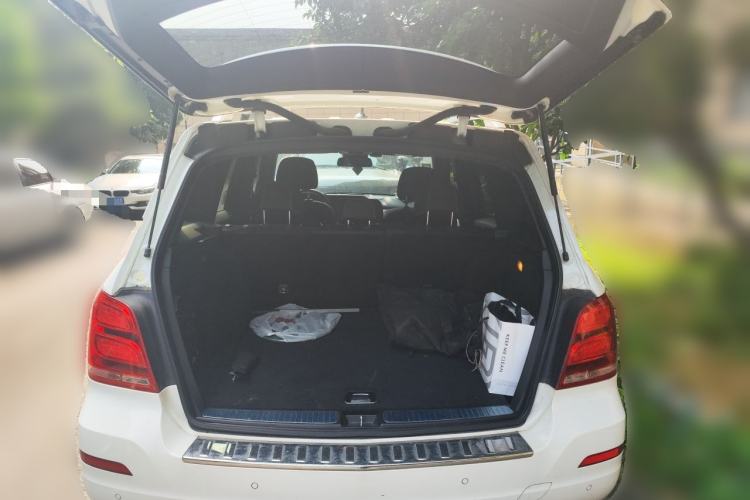 Used Mercedes-Benz GLK-Class 2015 GLK 260 4MATIC Fashion Edition Ultimate Version Trunk