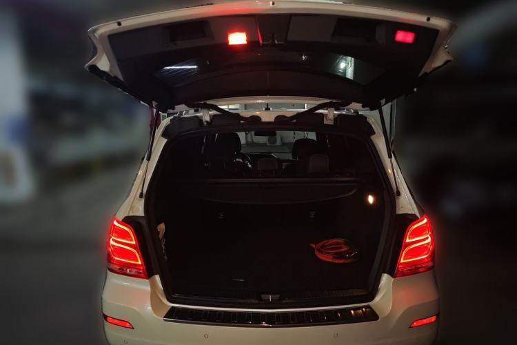 Used Mercedes-Benz GLK-Class 2015 GLK 260 4MATIC Fashion Edition Ultimate Version Trunk