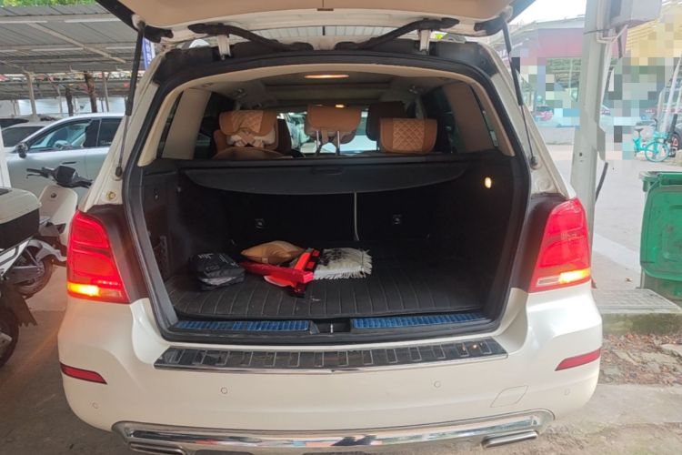 Used Mercedes-Benz GLK-Class 2015 GLK 300 4MATIC Fashion Edition Ultimate Version Trunk