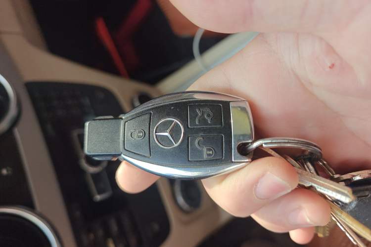 Used Mercedes-Benz GLK-Class 2015 GLK 260 4MATIC Fashion Edition Ultimate Version Vehicle Key