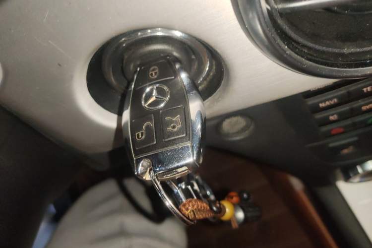 Used Mercedes-Benz GLK-Class 2015 GLK 260 4MATIC Fashion Edition Ultimate Version Vehicle Key