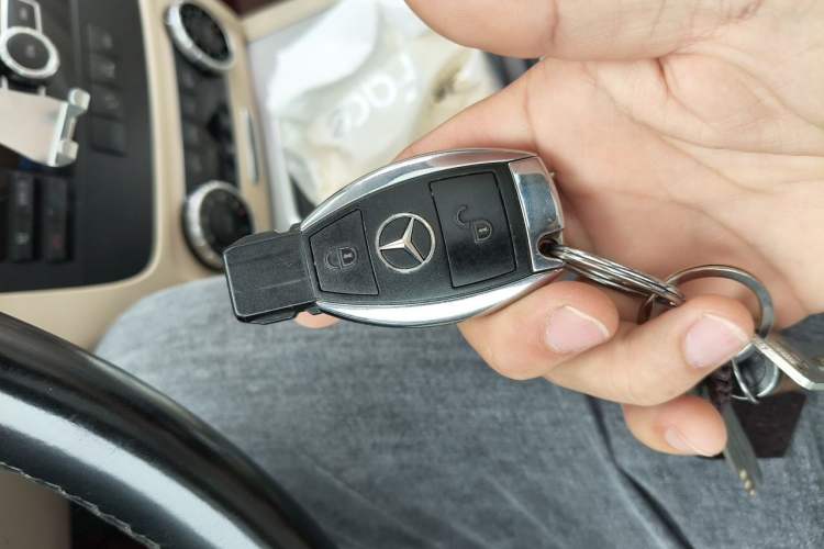 Used Mercedes-Benz GLK-Class 2015 GLK 260 4MATIC Dynamic Edition Ultimate Version Vehicle Key